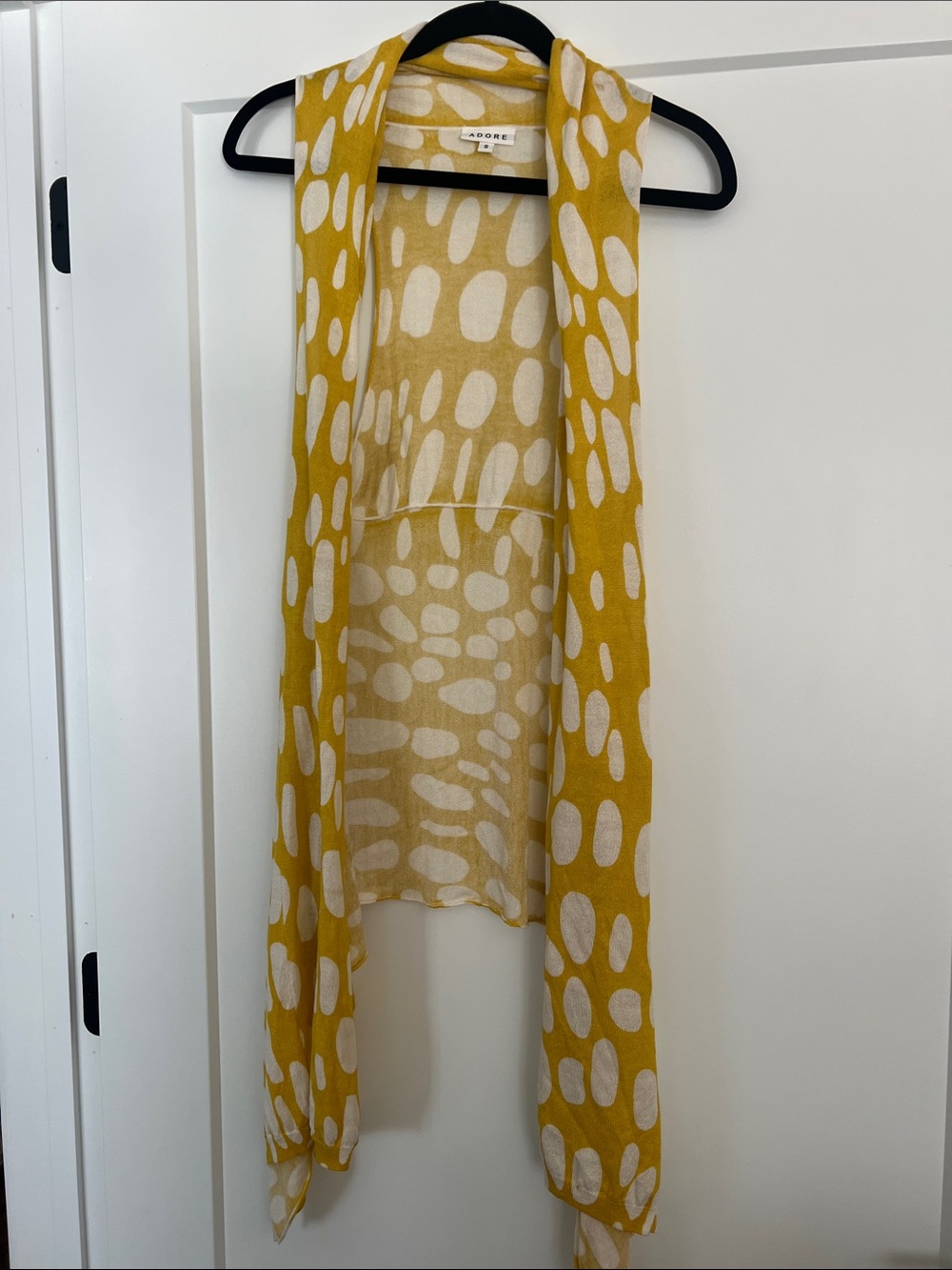 Adore Mustard & Cream Open Front Sleeveless Vest